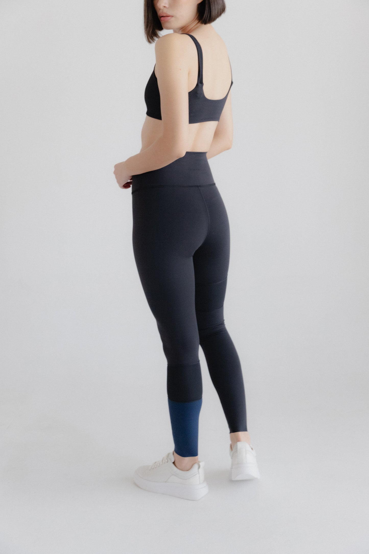 ASYMMETRIC LEGGINGS