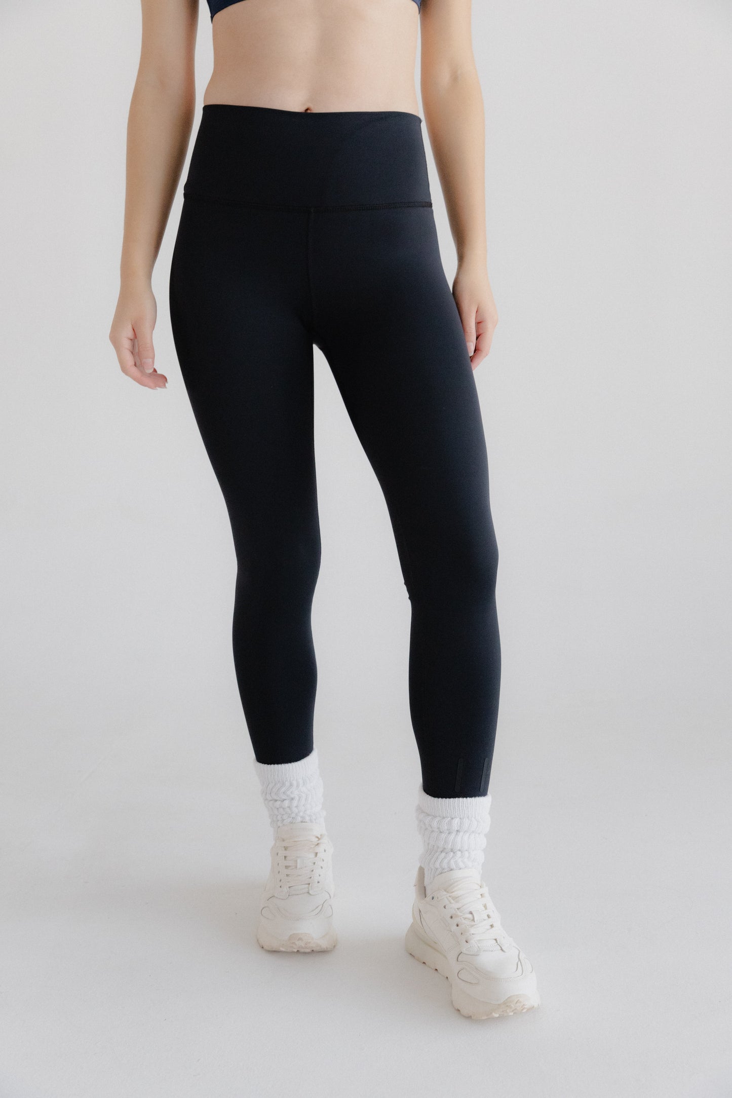 COMPRESSIVE LEGGINGS